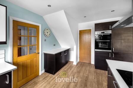 4 bedroom Detached house for sale in Humberston Avenue, Humberston, DN36