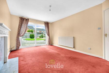 4 bedroom Detached house for sale in Hampton Close, Cleethorpes, DN35