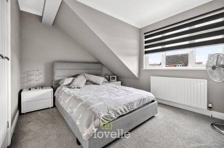 4 bedroom Detached house for sale in Tintagel Way, New Waltham, DN36