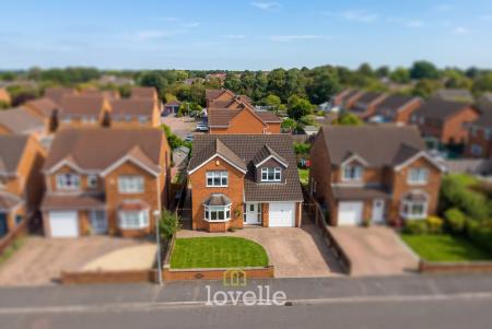 4 bedroom Detached house for sale in Tintagel Way, New Waltham, DN36