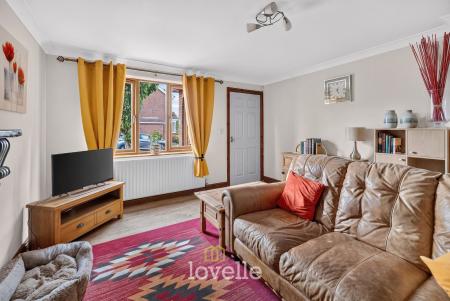 3 bedroom Detached house for sale in Swaby Close, Marshchapel, DN36