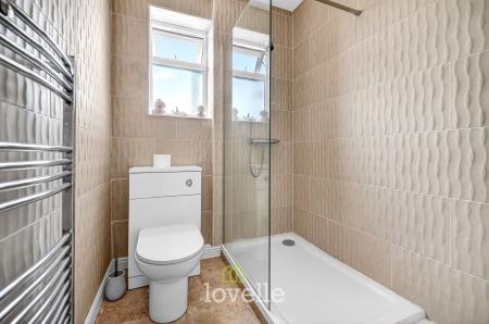 3 bedroom Bungalow for sale in Brian Avenue, Cleethorpes, DN35