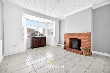 3 bedroom Bungalow for sale in Brian Avenue, Cleethorpes, DN35