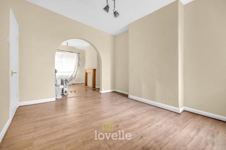 3 bedroom Terraced House for sale in Harrington Street, Cleethorpes, DN35