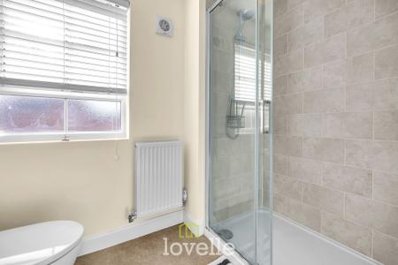 3 bedroom Semi-detached house for sale in Binbrook Drive, New Waltham, DN36