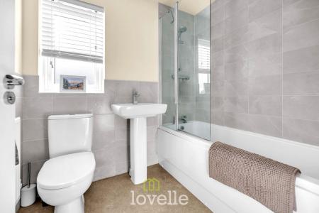 3 bedroom Semi-detached house for sale in Binbrook Drive, New Waltham, DN36