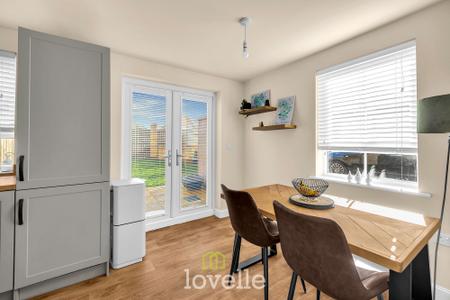 3 bedroom Semi-detached house for sale in Binbrook Drive, New Waltham, DN36