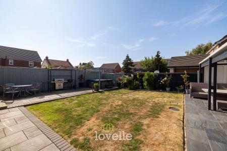 4 bedroom Detached house for sale in Joseph Ogle Close, New Waltham, DN36