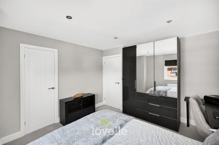 4 bedroom Detached house for sale in Molinari Avenue, Tetney, DN36