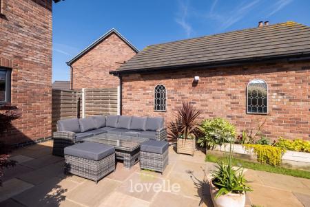 4 bedroom Detached house for sale in Molinari Avenue, Tetney, DN36