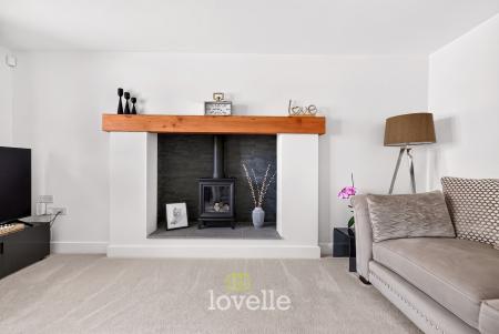 4 bedroom Detached house for sale in Molinari Avenue, Tetney, DN36