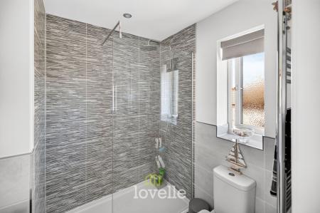 4 bedroom Detached house for sale in Molinari Avenue, Tetney, DN36