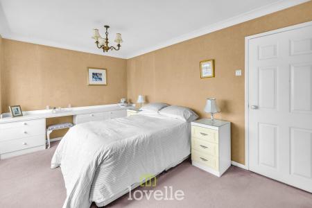 3 bedroom Detached house for sale in Hardys Road, Cleethorpes, DN35