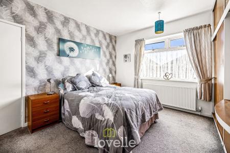 3 bedroom Semi-detached house for sale in Craven Road, Cleethorpes, DN35