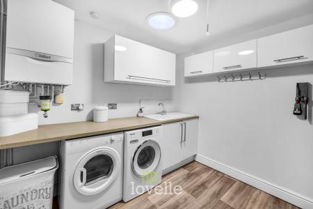 4 bedroom Detached house for sale in Bolingbroke Road, Cleethorpes, DN35
