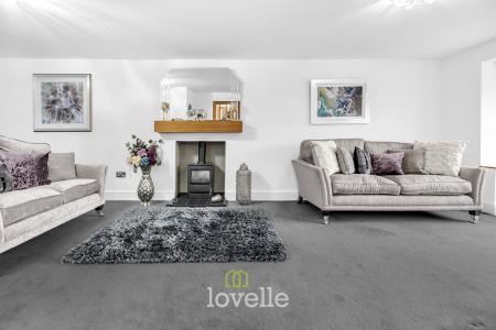 4 bedroom Detached house for sale in Bolingbroke Road, Cleethorpes, DN35