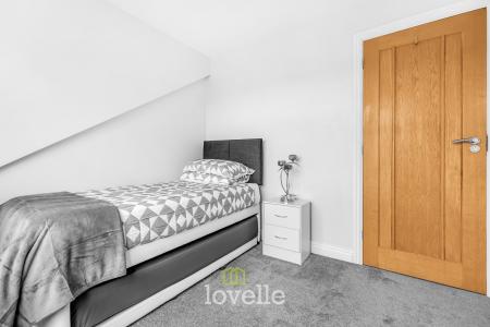 4 bedroom Detached house for sale in Bolingbroke Road, Cleethorpes, DN35