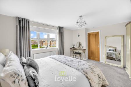 4 bedroom Detached house for sale in Bolingbroke Road, Cleethorpes, DN35