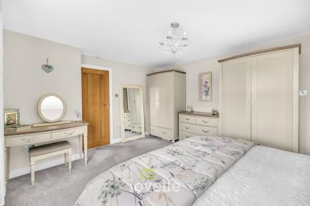 4 bedroom Detached house for sale in Bolingbroke Road, Cleethorpes, DN35