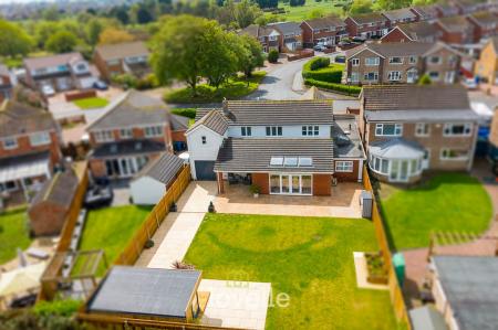 4 bedroom Detached house for sale in Bolingbroke Road, Cleethorpes, DN35