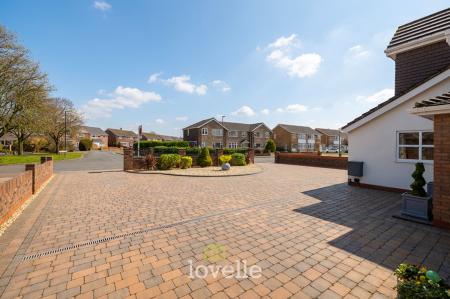 4 bedroom Detached house for sale in Bolingbroke Road, Cleethorpes, DN35