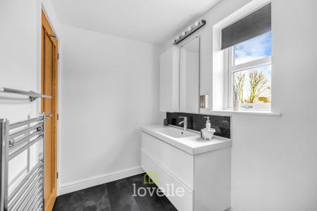 4 bedroom Detached house for sale in Bolingbroke Road, Cleethorpes, DN35