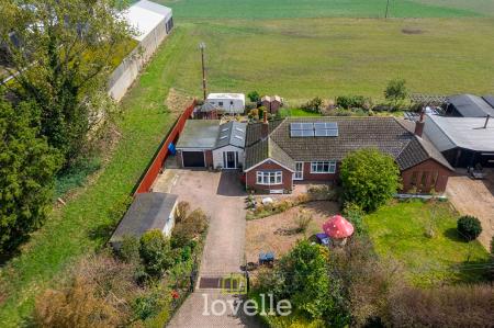 Lock Road, North Cotes, DN36