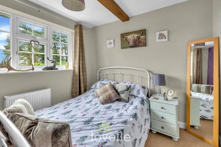 6 bedroom Detached house for sale in Cassbrook Drive, Fulstow, LN11