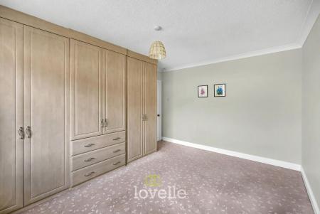 3 bedroom Bungalow for sale in Earl Avenue, New Waltham, DN36
