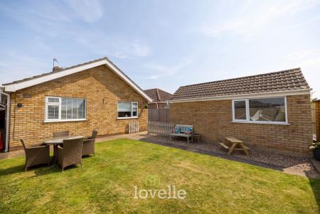 3 bedroom Detached bungalow for sale in Westbury Road, Cleethorpes, DN35