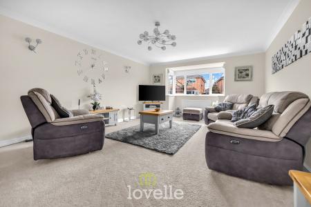 4 bedroom Detached house for sale in Garrick Lane, New Waltham, DN36