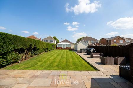 3 bedroom Detached bungalow for sale in North Sea Lane, Cleethorpes, DN35
