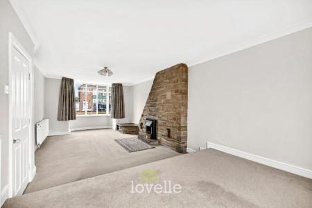 3 bedroom Semi-detached house for sale in Queen Mary Avenue, Cleethorpes, DN35