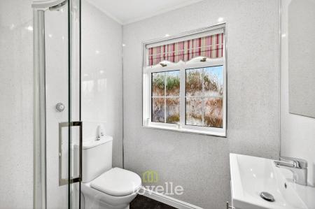 3 bedroom Semi-detached house for sale in Queen Mary Avenue, Cleethorpes, DN35