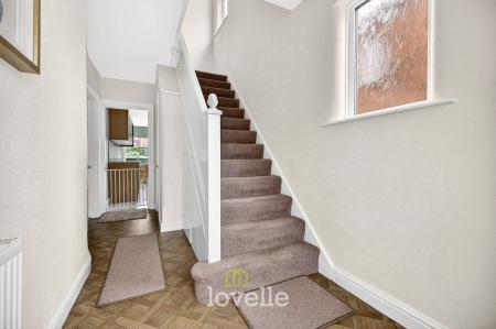 3 bedroom Semi-detached house for sale in Queen Mary Avenue, Cleethorpes, DN35