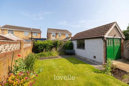 3 bedroom Semi-detached house for sale in Queen Mary Avenue, Cleethorpes, DN35
