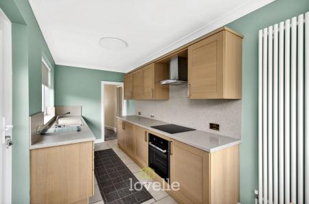 3 bedroom Semi-detached house for sale in Queen Mary Avenue, Cleethorpes, DN35