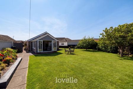 3 bedroom Detached house for sale in Mayfair Court, Cleethorpes, DN35