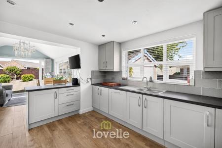 3 bedroom Detached house for sale in Mayfair Court, Cleethorpes, DN35