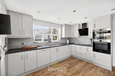 3 bedroom Detached house for sale in Mayfair Court, Cleethorpes, DN35