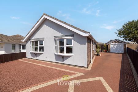 3 bedroom Detached house for sale in Mayfair Court, Cleethorpes, DN35