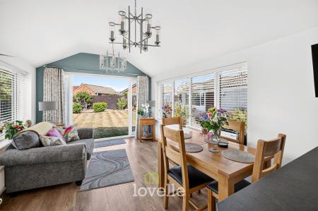 3 bedroom Detached house for sale in Mayfair Court, Cleethorpes, DN35