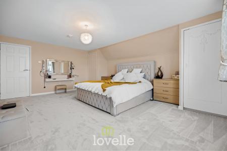 4 bedroom Detached house for sale in Pearson Road, Cleethorpes, DN35