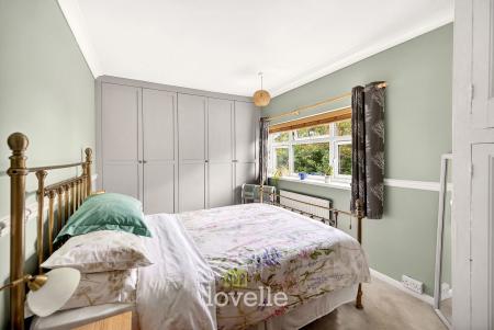 3 bedroom Semi-detached house for sale in Davenport Drive, Cleethorpes, DN35