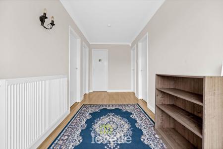 2 bedroom Detached bungalow for sale in Queen Elizabeth Road, Humberston, DN36