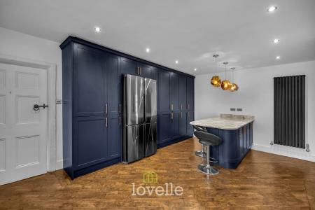 5 bedroom Detached house for sale in Church Lane, Marshchapel, DN36
