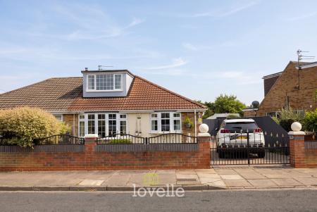 3 bedroom Semi-detached bungalow for sale in Swaby Drive, Cleethorpes, DN35