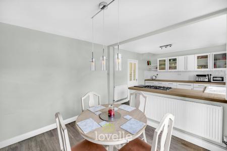 3 bedroom Semi-detached house for sale in Durham Road, Cleethorpes, DN35