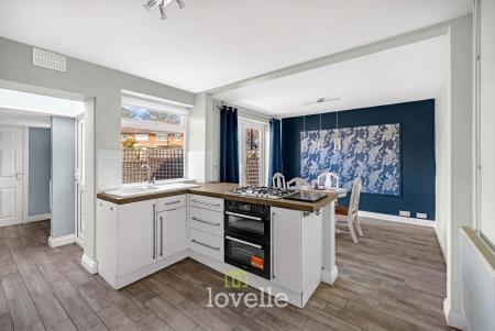 3 bedroom Semi-detached house for sale in Durham Road, Cleethorpes, DN35