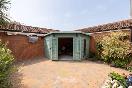 3 bedroom Detached house for sale in Arden Village, Cleethorpes, DN35